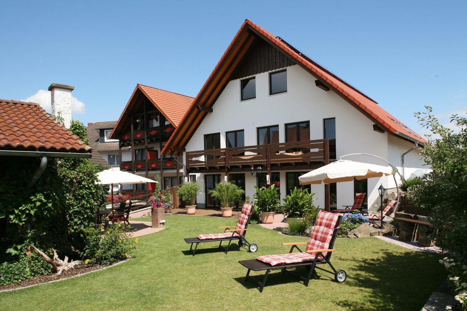 Landhotel Teuteberg Бад-Арользен Экстерьер фото