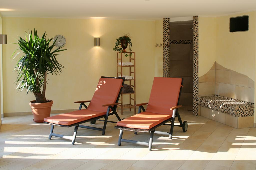 Landhotel Teuteberg Бад-Арользен Экстерьер фото