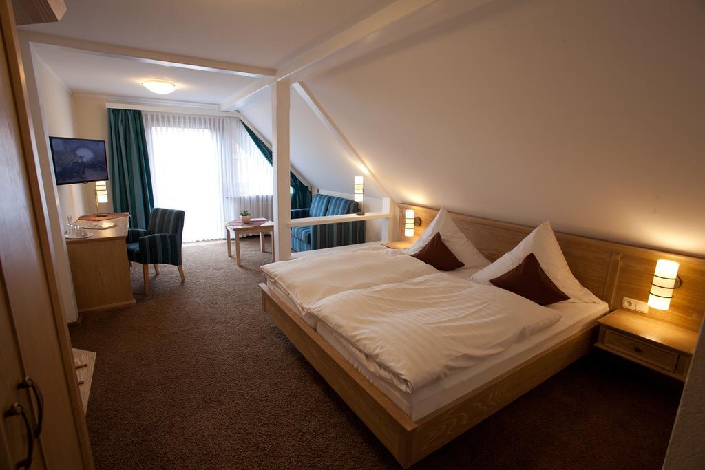 Landhotel Teuteberg Бад-Арользен Номер фото