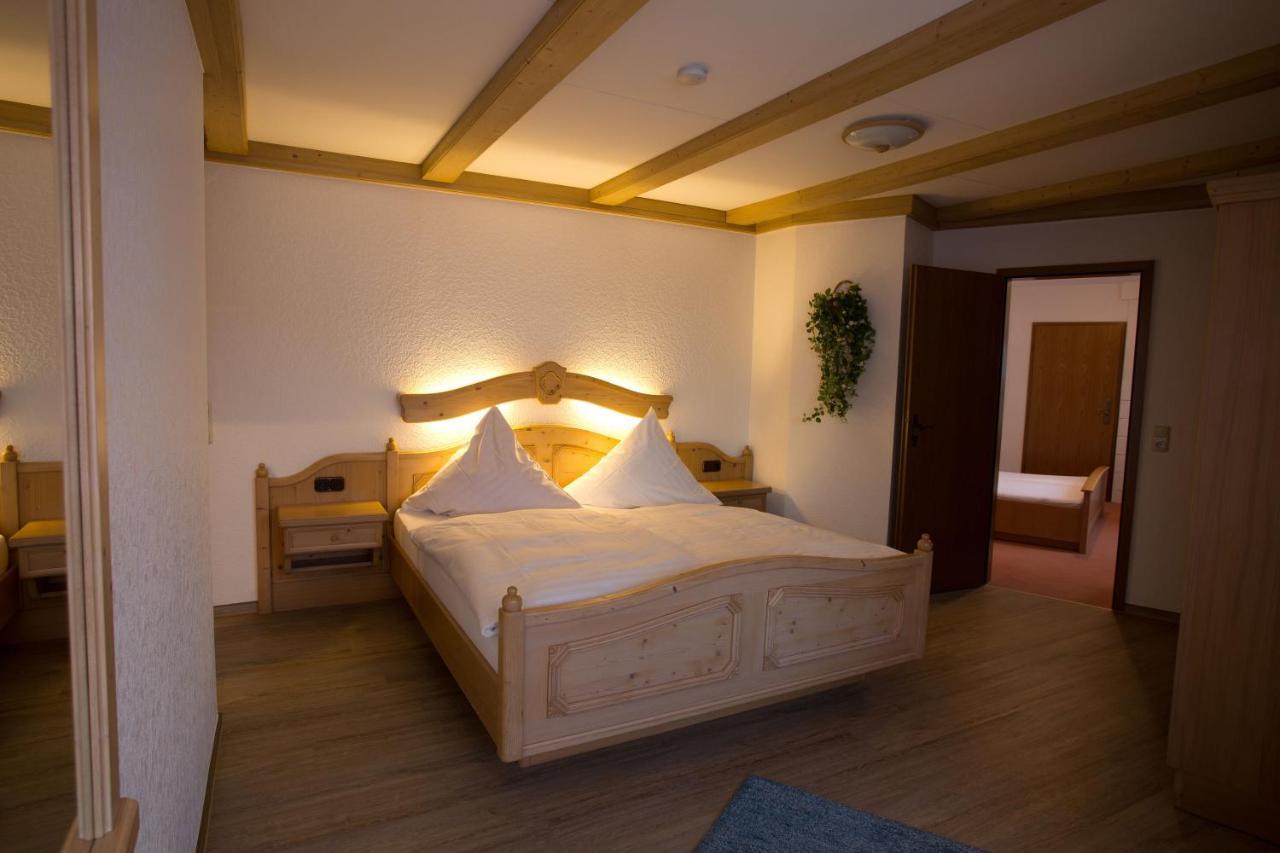 Landhotel Teuteberg Бад-Арользен Экстерьер фото